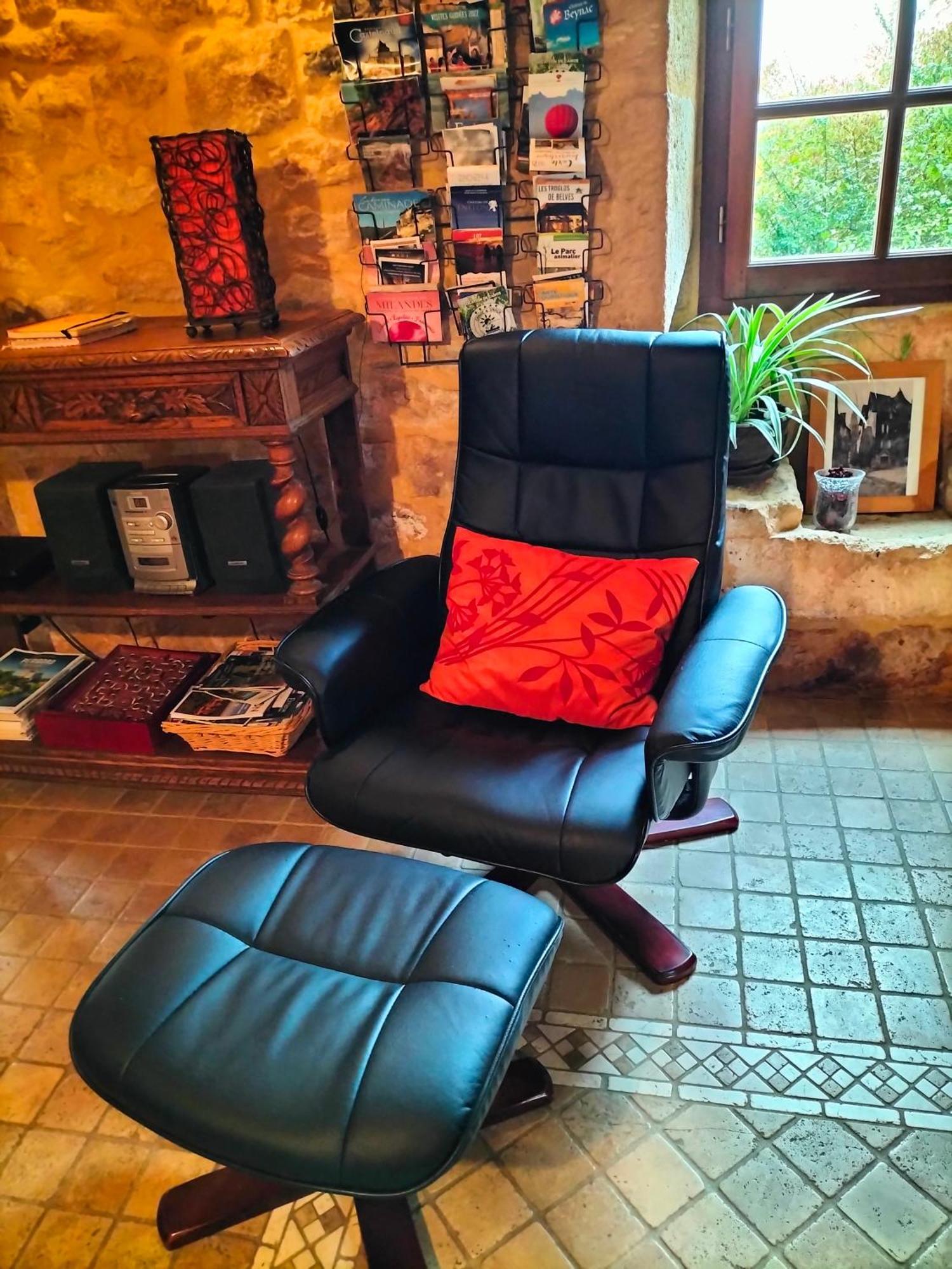 Charmante Maison Troglodyte Vitrac  Luaran gambar
